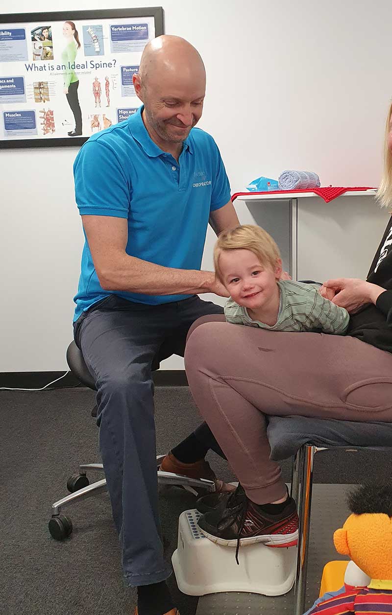 Chiropractor Adelaide – Mitcham Dr Richard